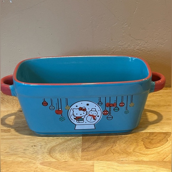 Hello Kitty Christmas Themed Ceramic Loaf Pan Made By Sanrio. Brand New! - Picture 6 of 7